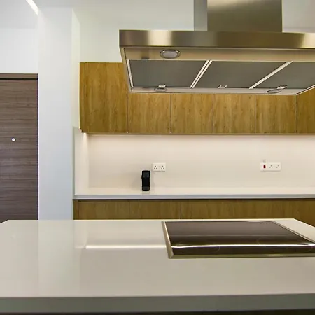 Phaedrus Living: View Anna 102 *