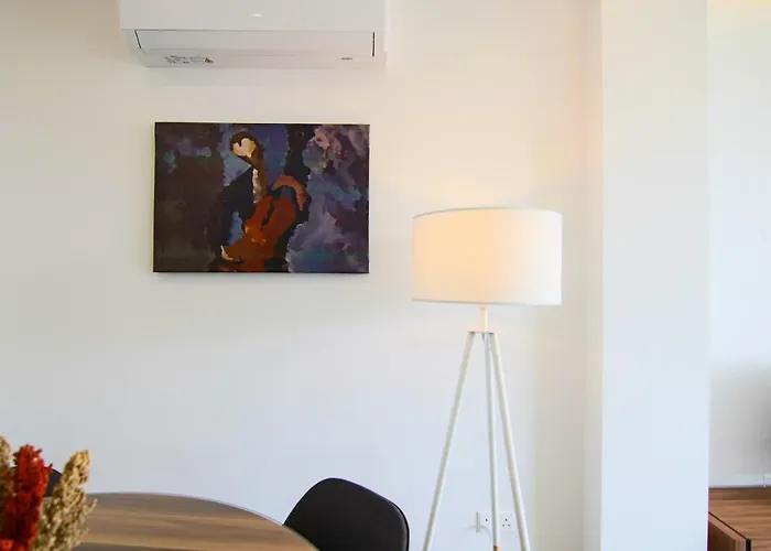 Phaedrus Living: View Anna 102